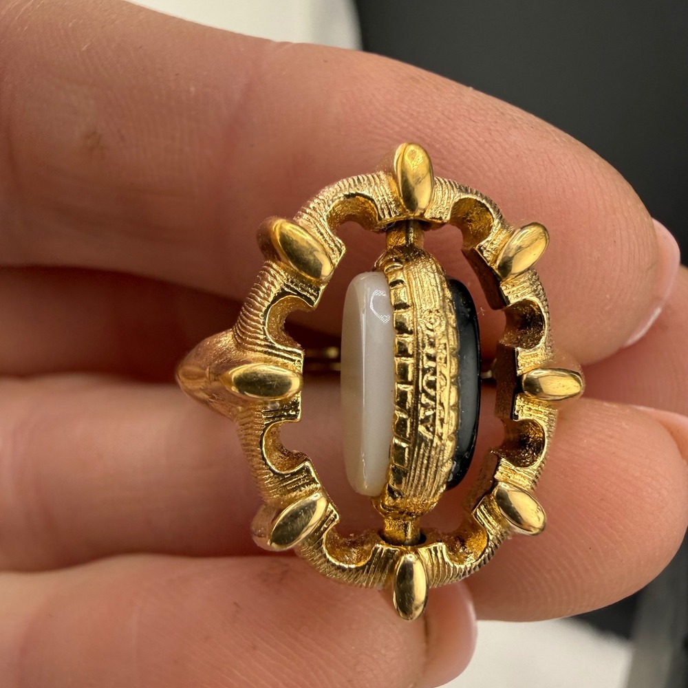 Vintage Avon Spinner Ring Lights and Shadows Reversible  Size 5.25